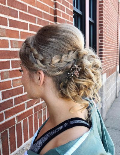 Onalaska, Wisconsin Bridal hair style